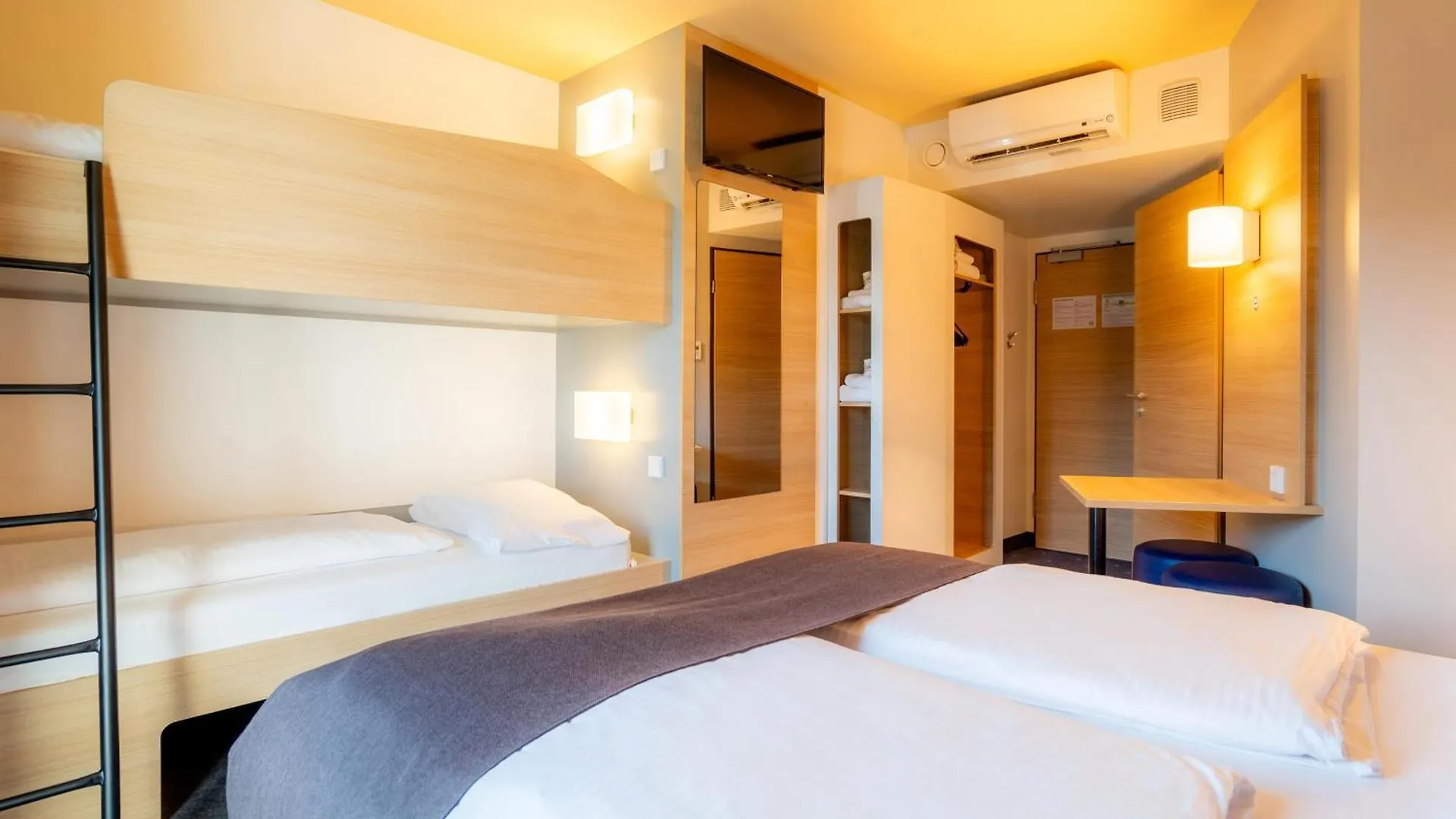 B&B Hotel Stuttgart-Bad Cannstatt