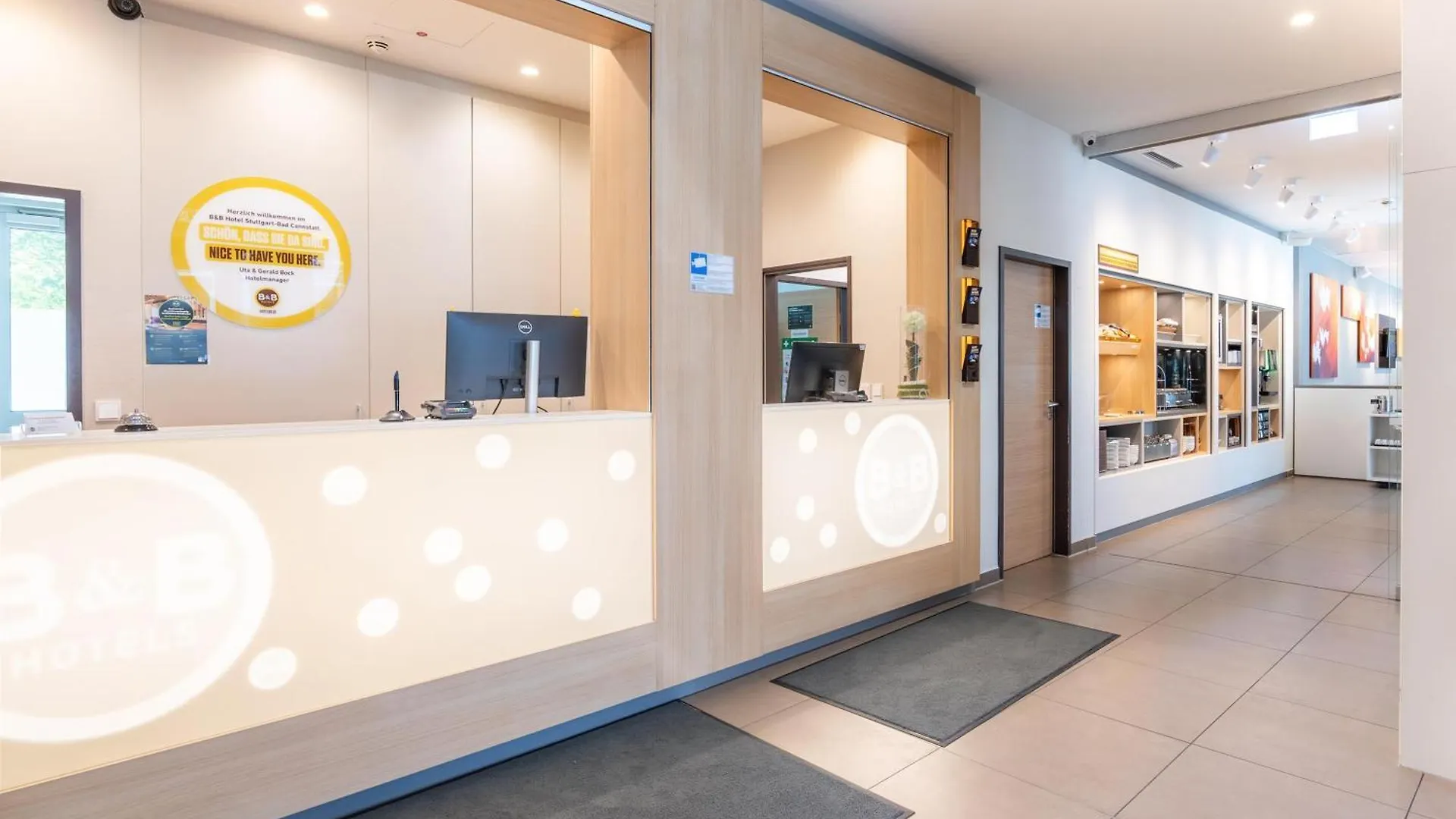 ***  B&B Hotel Stuttgart-Bad Cannstatt Almanya
